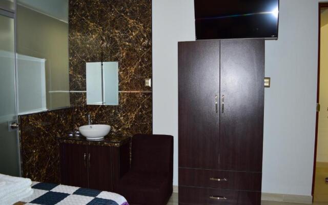 Hostal Gold Star