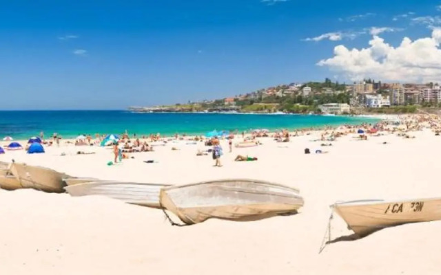 Coogee Beach House - Hostel