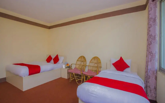 OYO 247 Hotel North Pole Inn