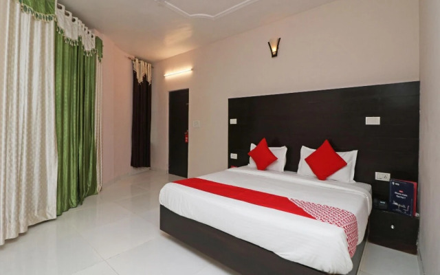 Hotel Grand Tara by OYO Rooms