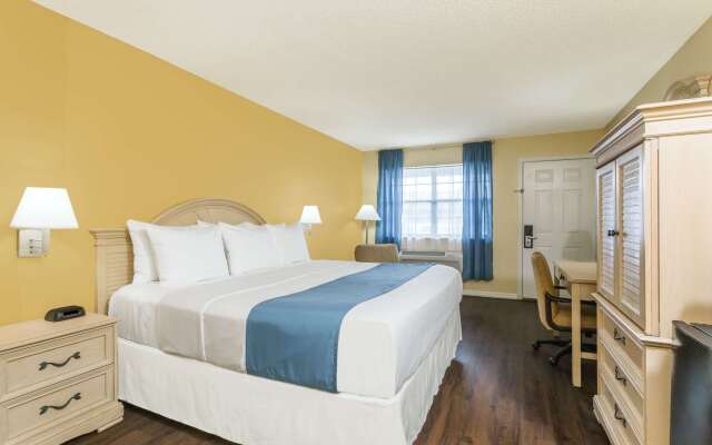 Days Inn by Wyndham Madison