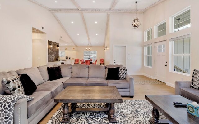 Mountain Palace #2018