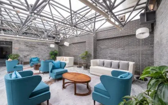 Joy 87. 8 Music Hotel