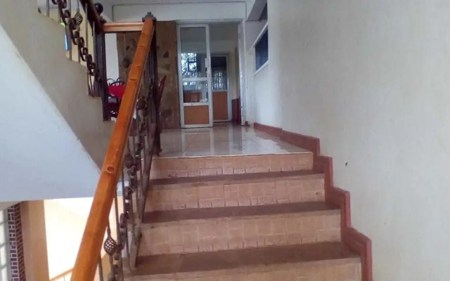 Rose House Hotel
