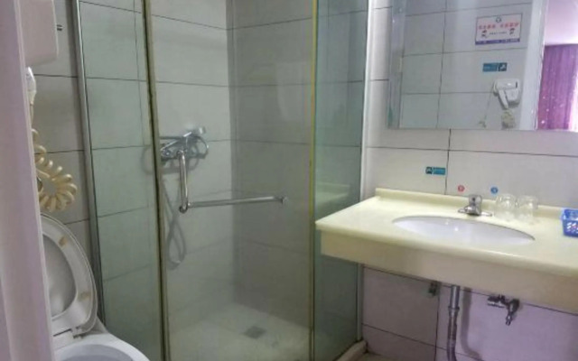 YueQing XiYuan hotel