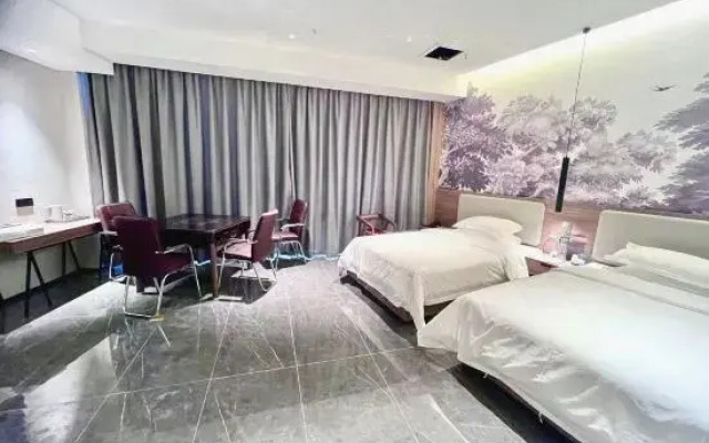 Luoyang Yanshi Meixi Hotel (Wanda Plaza)