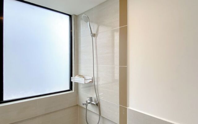 Best Deal And Comfy 2Br At Meikarta Apartment
