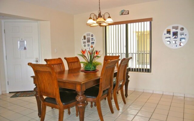 Santa Maria Harbour Resort 4 Br condo by RedAwning