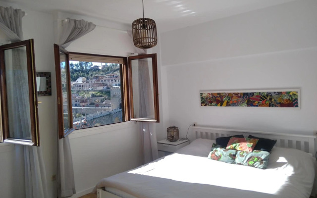 Casa Paseo del Tajo-CON PARKING GRATIS - 2 HABITACIONES