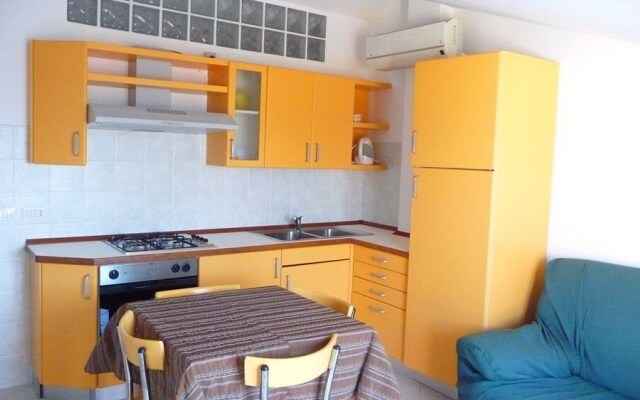 Flat358