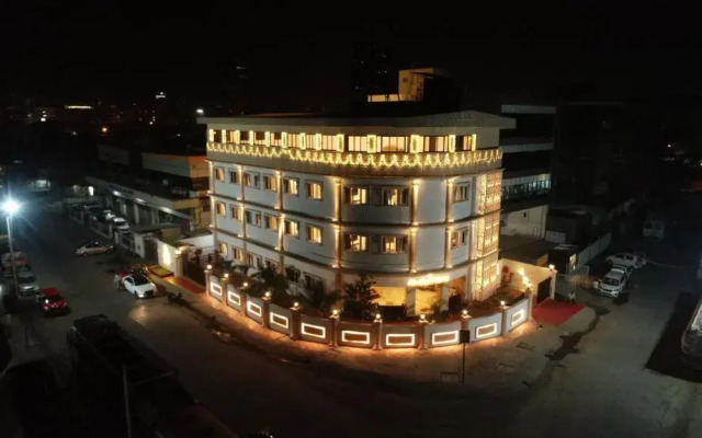 The Royal Palace Hotel 400703