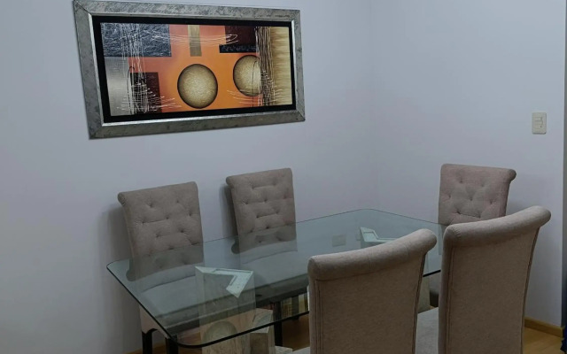 MIRAFLORES APART-10Beds-11Persons-Pool-Grill-1Garage