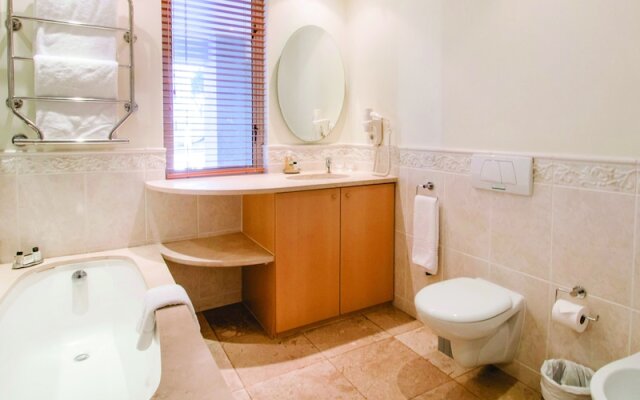 Two Bedroom Apartment - Fully Furnished and Design