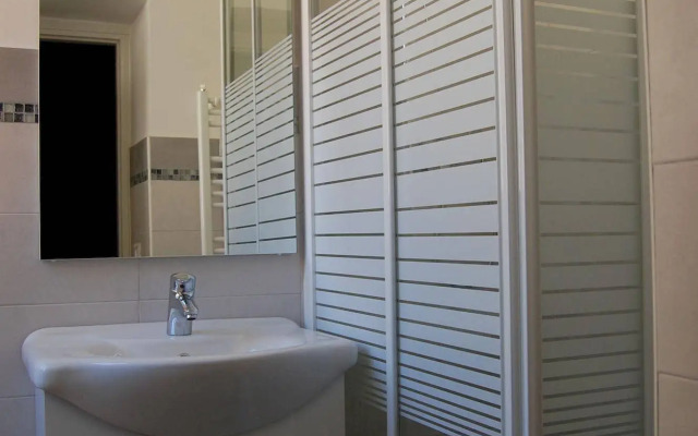 RSH Spanish Steps Apartments