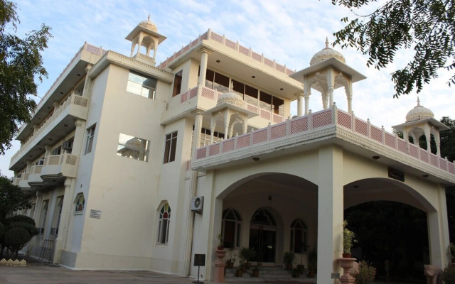 Shubham Resort