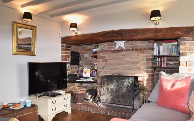 Rose Mullion Cottage