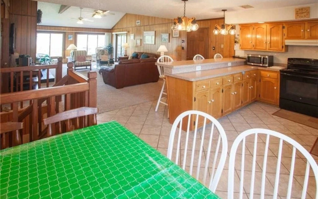 Beach Retreat - 5 Br Home