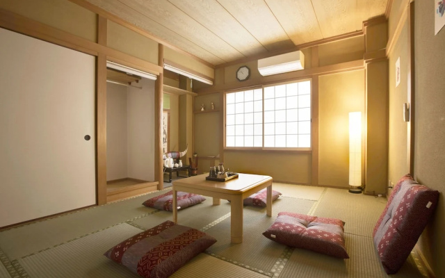 Shirakabanoyado-kujo