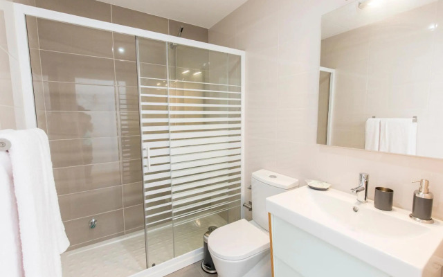 Downtown Porto Mouzinho Studio Apts