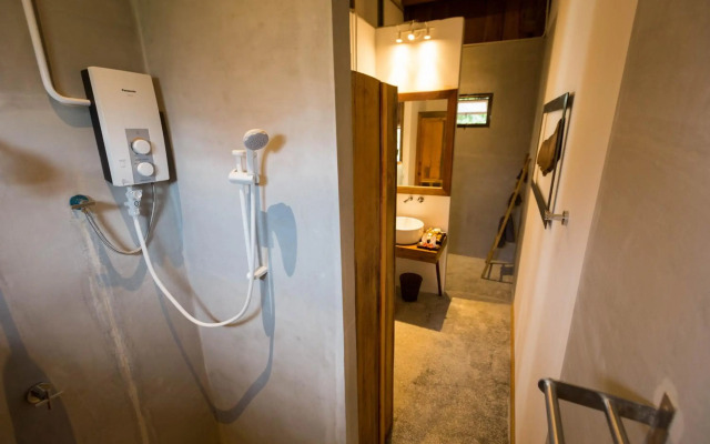Kampot River Residence