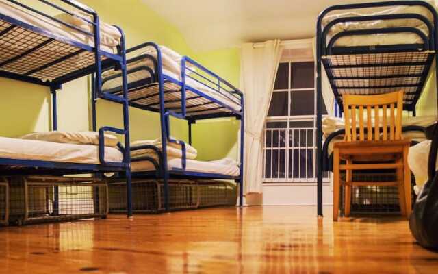 Four Courts Hostel