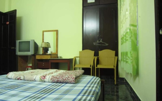 Hoa Thinh Hotel