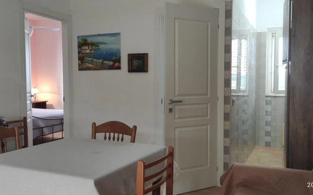 RESIDENCE FABRIZIO, 2022 a VIESTE