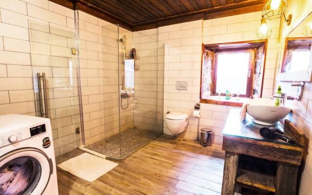 Şamlıoğlu Historical Mansion