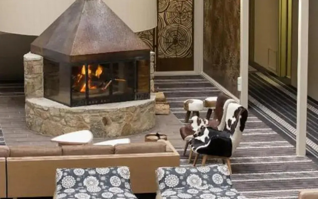 The Sebel Pinnacle Valley Resort