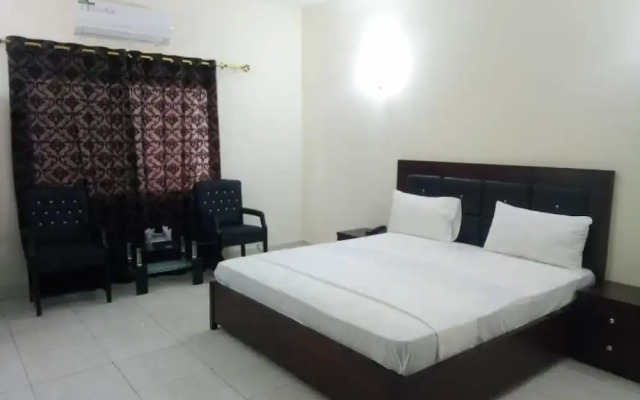 Light Family Couple Guest House