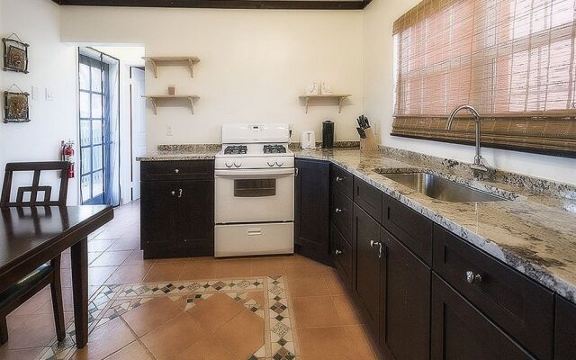 La Cazetta Guest House and Cottages