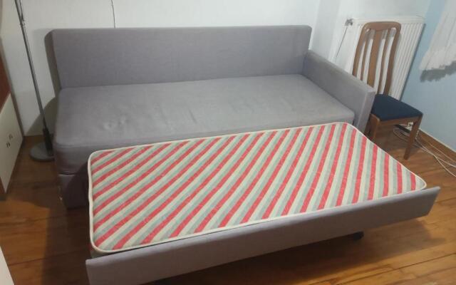 Comfortable Apartment in Kato Toumpa