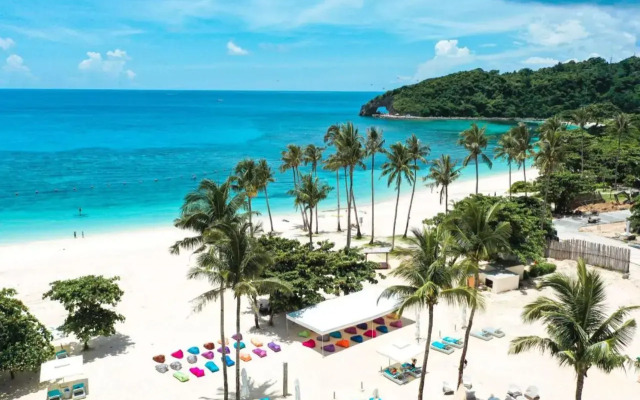 Stay Near Private Beach in Boracay