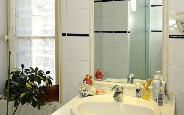 Logis Auberge de la Treille