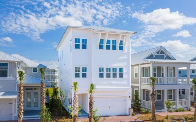 The Sleeping Queens at Prominence 30A