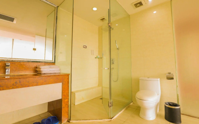 Oriental International Hotel