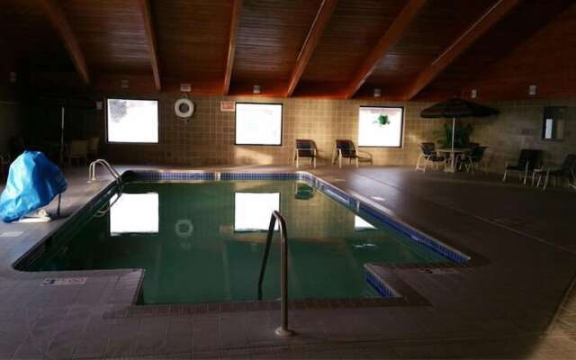 Asteria Inn & Suites