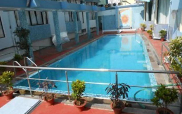 Hotel Niladri Premium