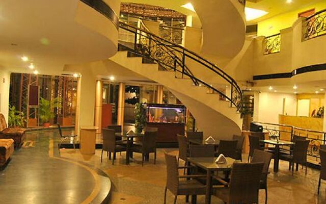 Hotel Atchaya