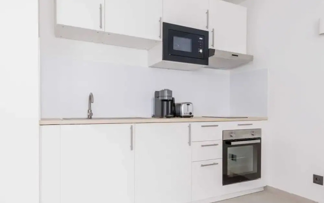 Beautiful Studio for two People - Puteaux