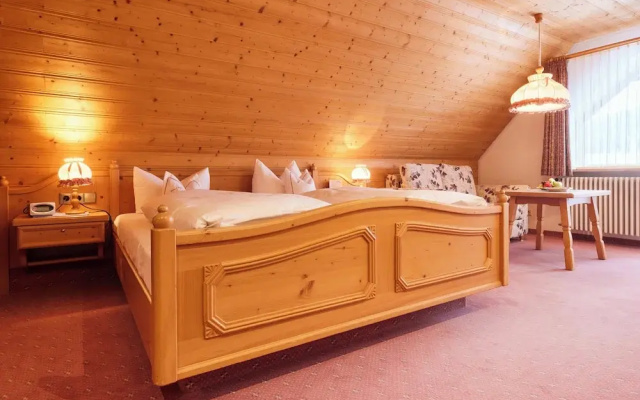 Hotel Sonne-Post