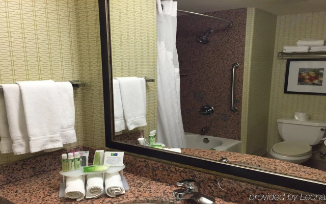 Holiday Inn Express Sacramento Airport Woodland by IHG