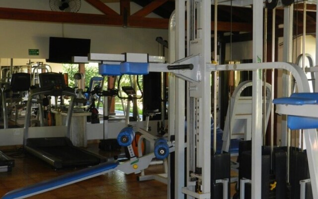 Paradise Inn Hotel e Lazer