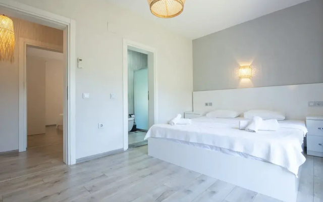 Eroglu Villas