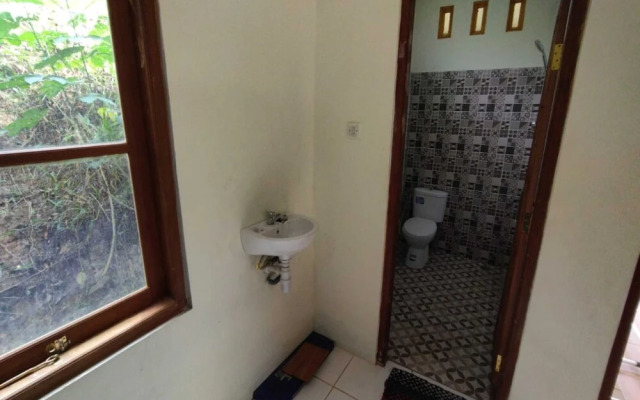 Borobudur Kampung Homestay - Ismudi