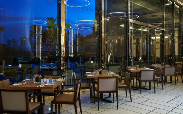 V E Hotel & Residence