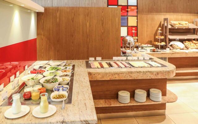 Отель Movenpick Hotel Sarajevo