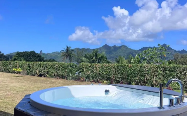 Huahine - Maroe Villa One