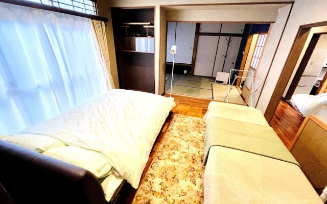 Hakone Lake Side Villa & Hot Springs