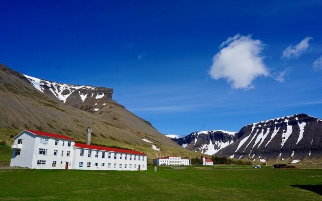 Gistiheimilið Númi